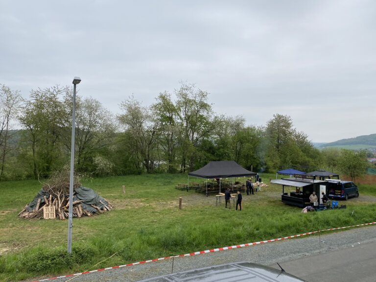 Maifeuer Fest am Schützenhaus